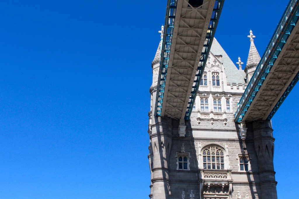 A lovely clear sky and the cyan of Tower Bridge